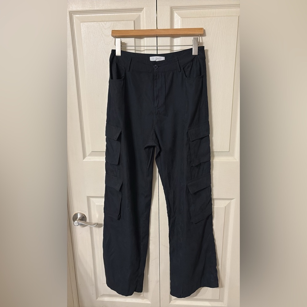 Women’s  Black Cargo Pants